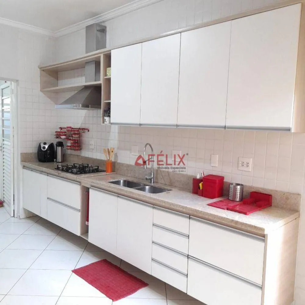 Sobrado, 6 quartos, 250 m² - Foto 9