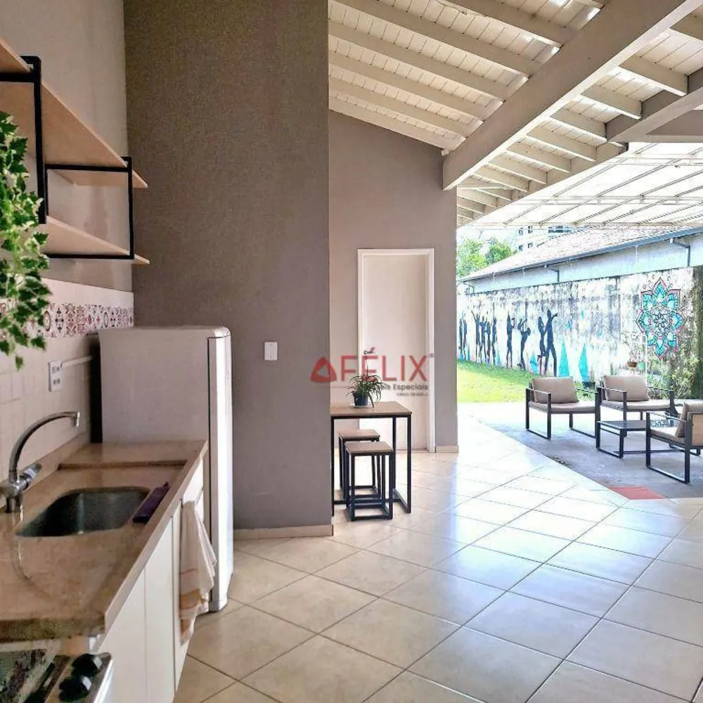 Sobrado, 6 quartos, 250 m² - Foto 1