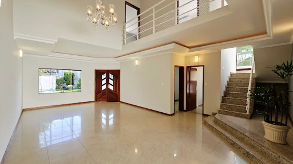 Sobrado, 4 quartos, 240 m² - Foto 1