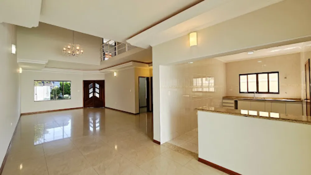 Sobrado, 4 quartos, 240 m² - Foto 2