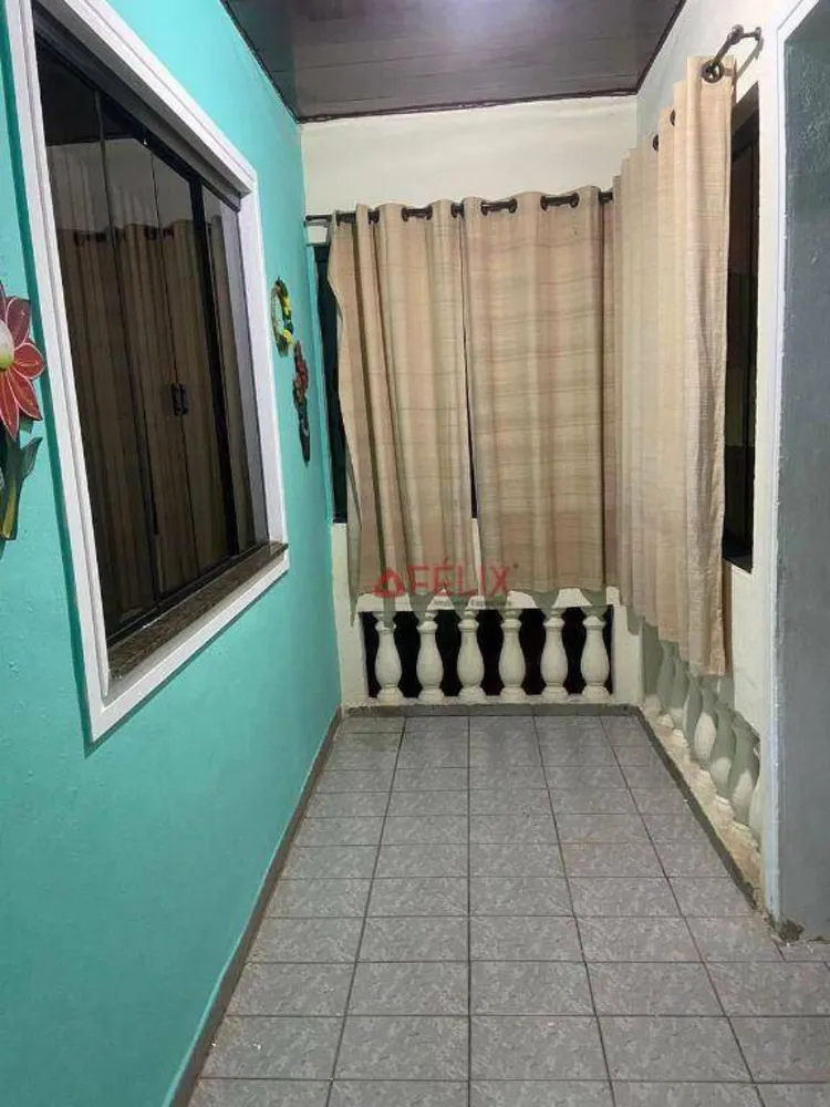 Casa, 4 quartos, 200 m² - Foto 4