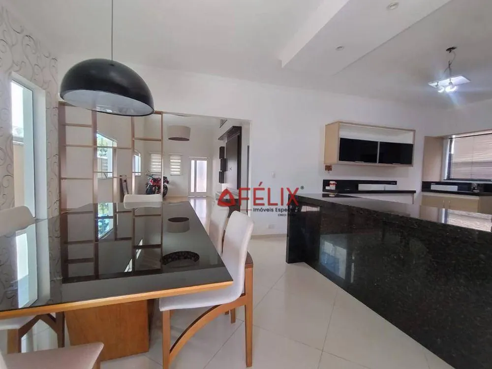 Sobrado, 3 quartos, 232 m² - Foto 2