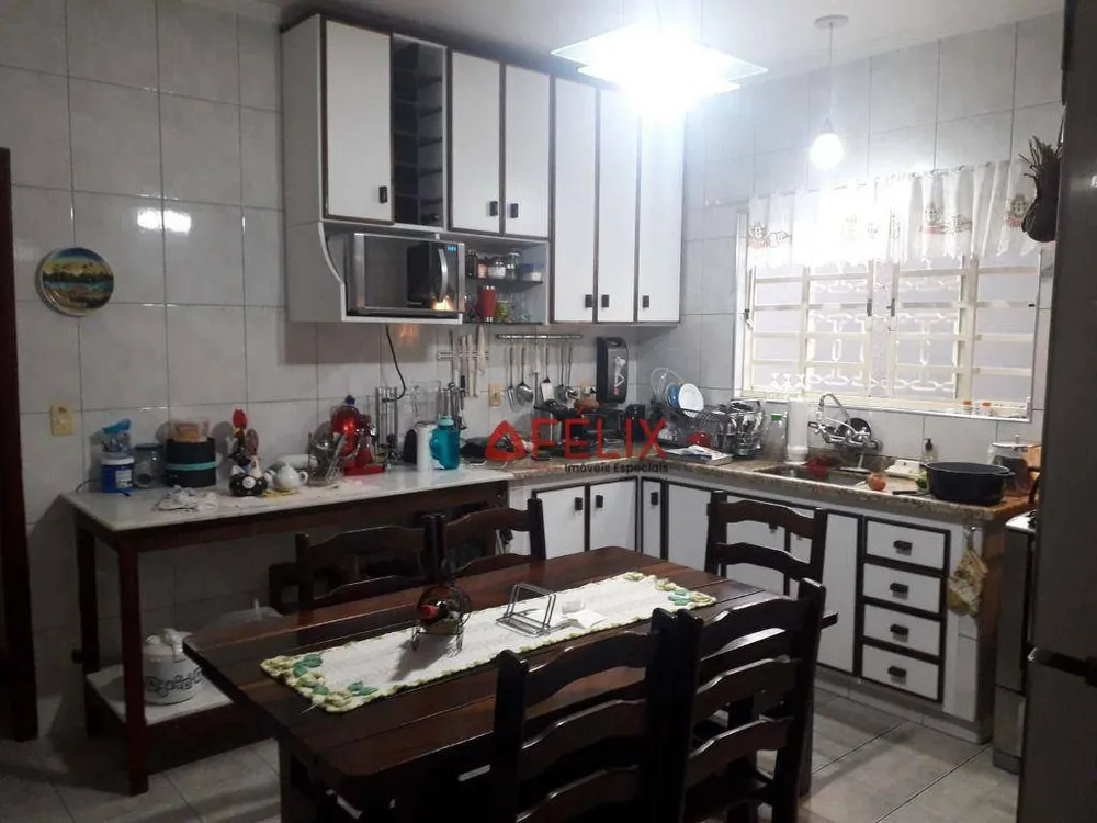 Casa, 3 quartos, 180 m² - Foto 7
