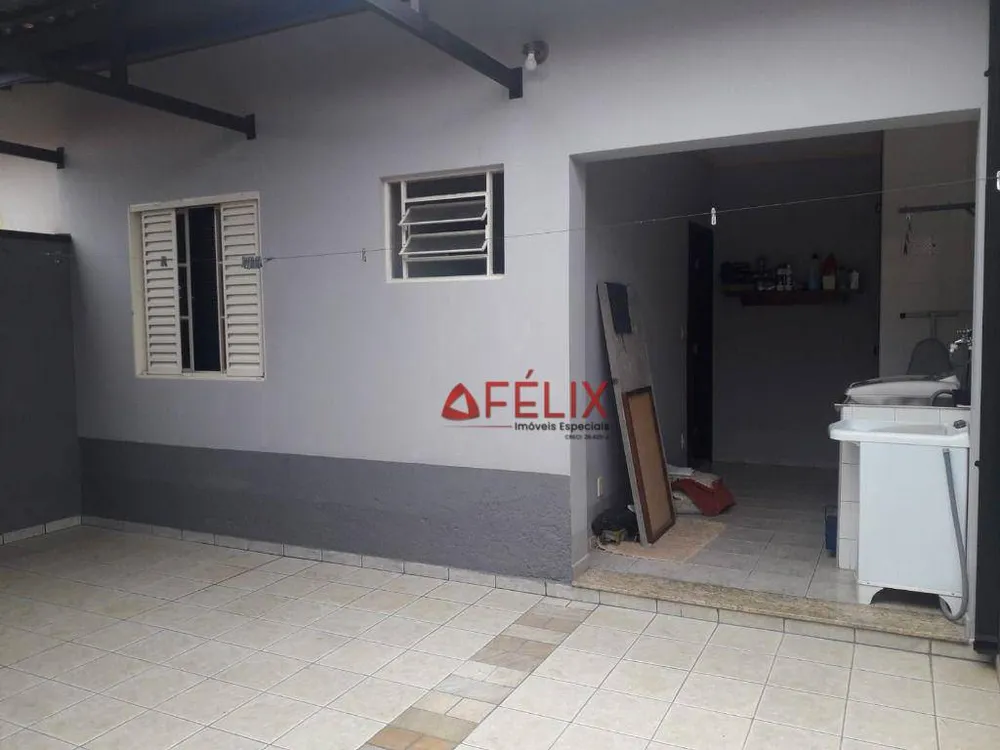 Casa, 3 quartos, 180 m² - Foto 3