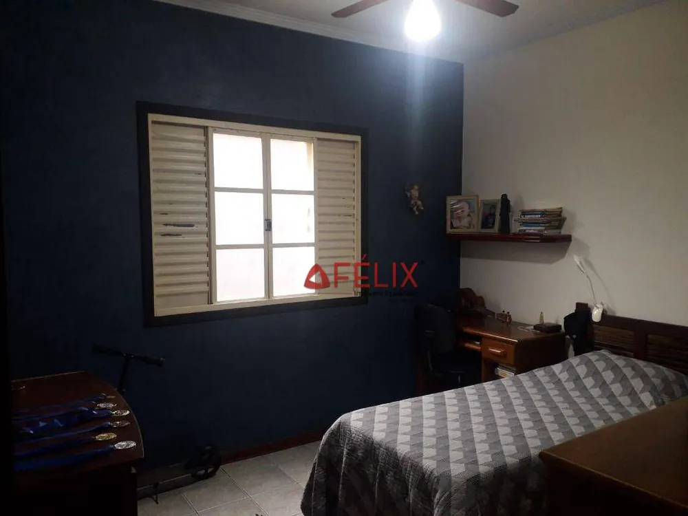 Casa, 3 quartos, 180 m² - Foto 12