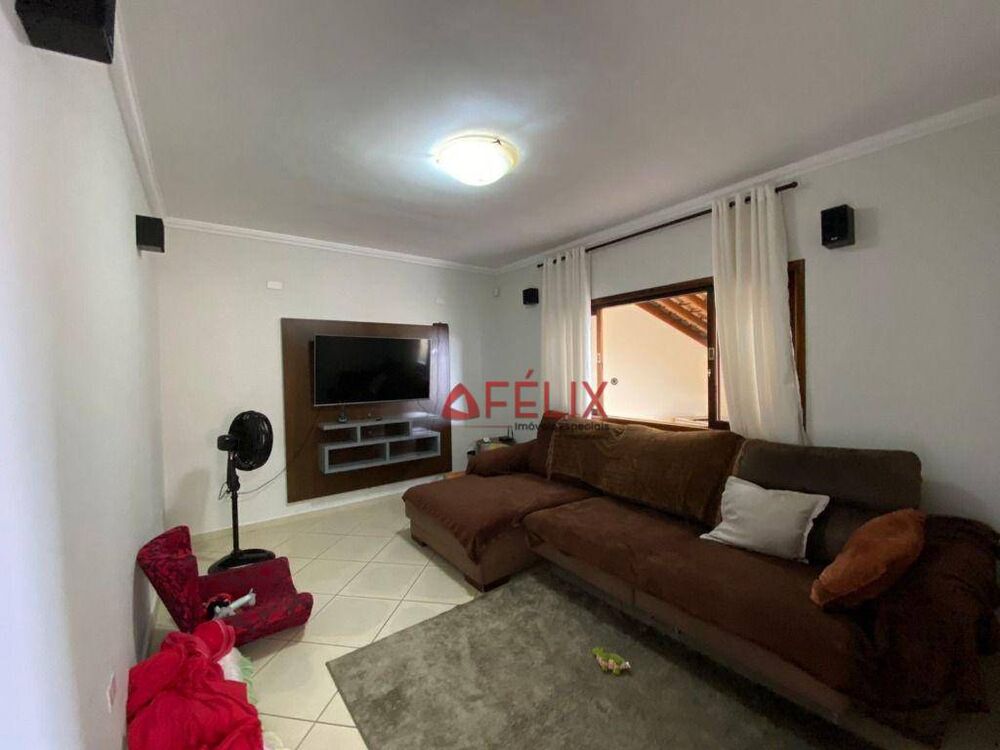 Casa, 3 quartos, 355 m² - Foto 8