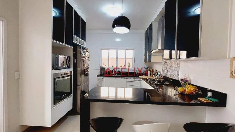 Sobrado, 4 quartos, 270 m² - Foto 3