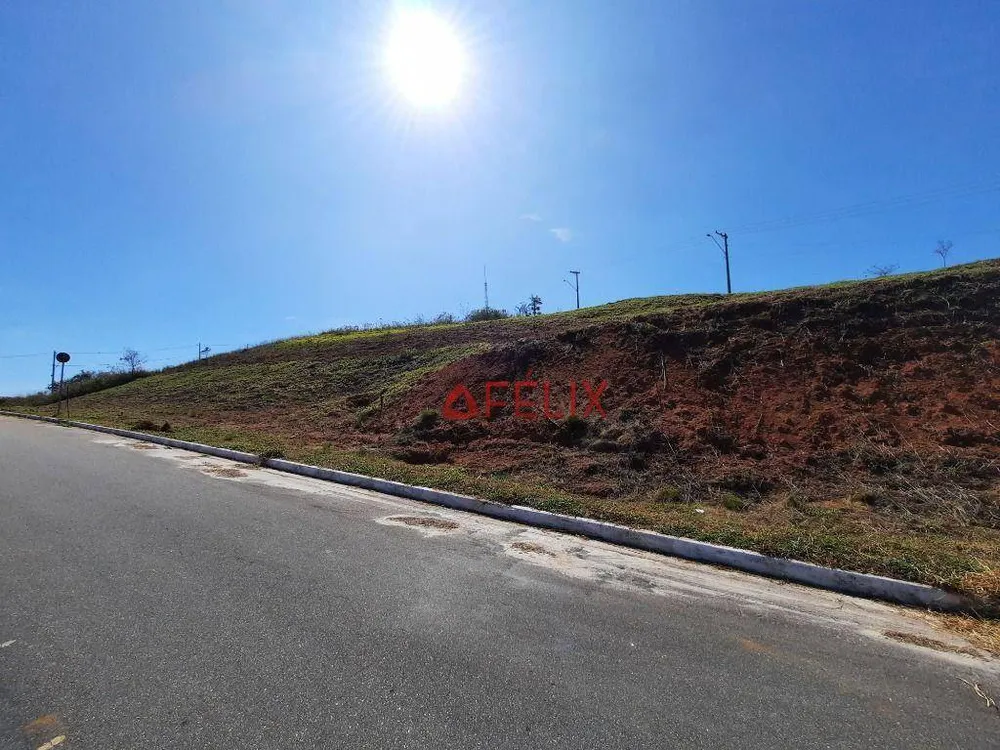 Loteamento e Condomínio, 724 m² - Foto 1