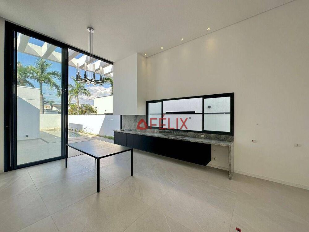 Casa de Condomínio à venda com 3 quartos, 215m² - Foto 7