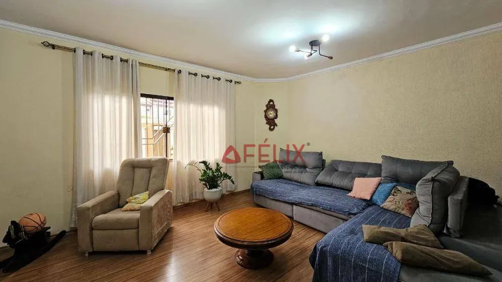 Casa, 3 quartos, 220 m² - Foto 2