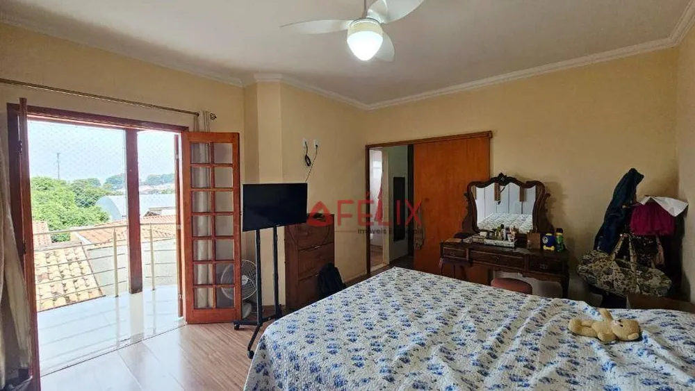 Casa, 3 quartos, 220 m² - Foto 8