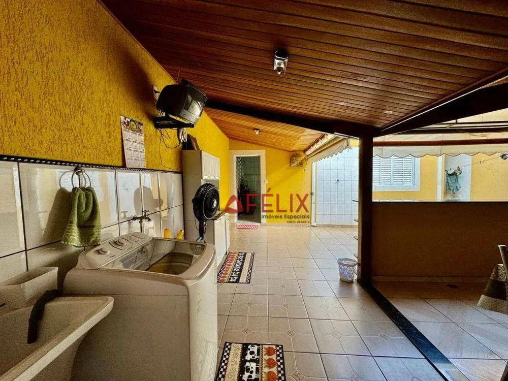 Casa, 2 quartos, 205 m² - Foto 14