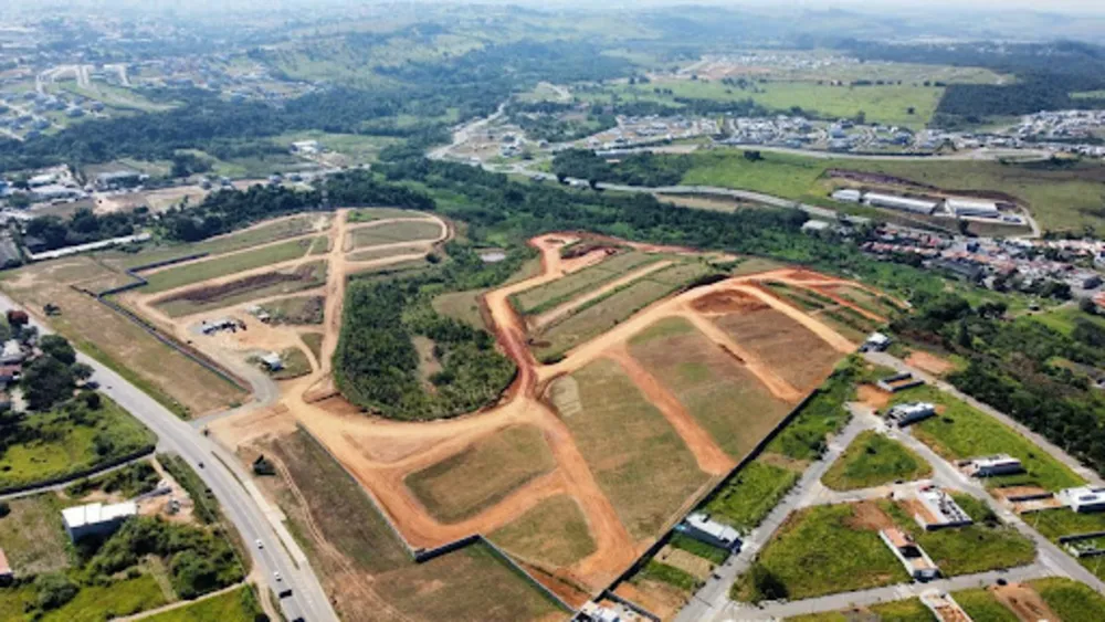 Loteamento e Condomínio, 250 m² - Foto 1