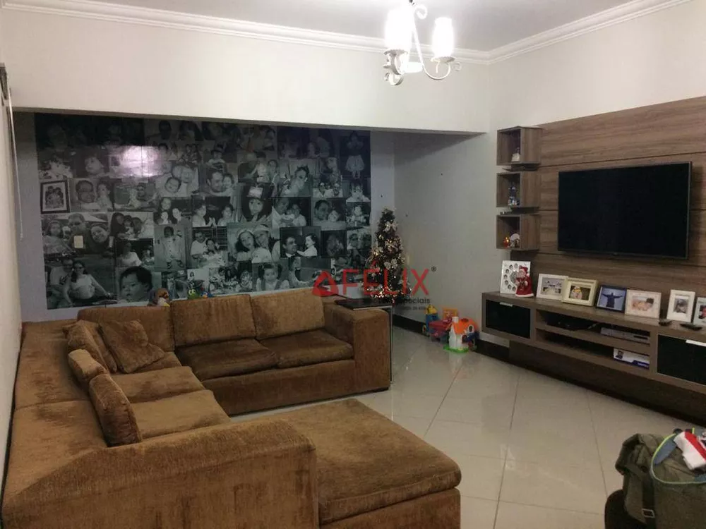Casa, 3 quartos, 260 m² - Foto 9