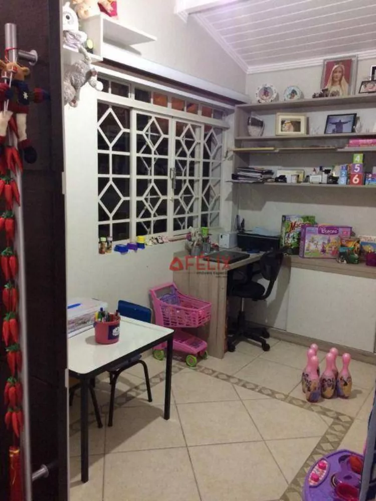 Casa, 3 quartos, 260 m² - Foto 5