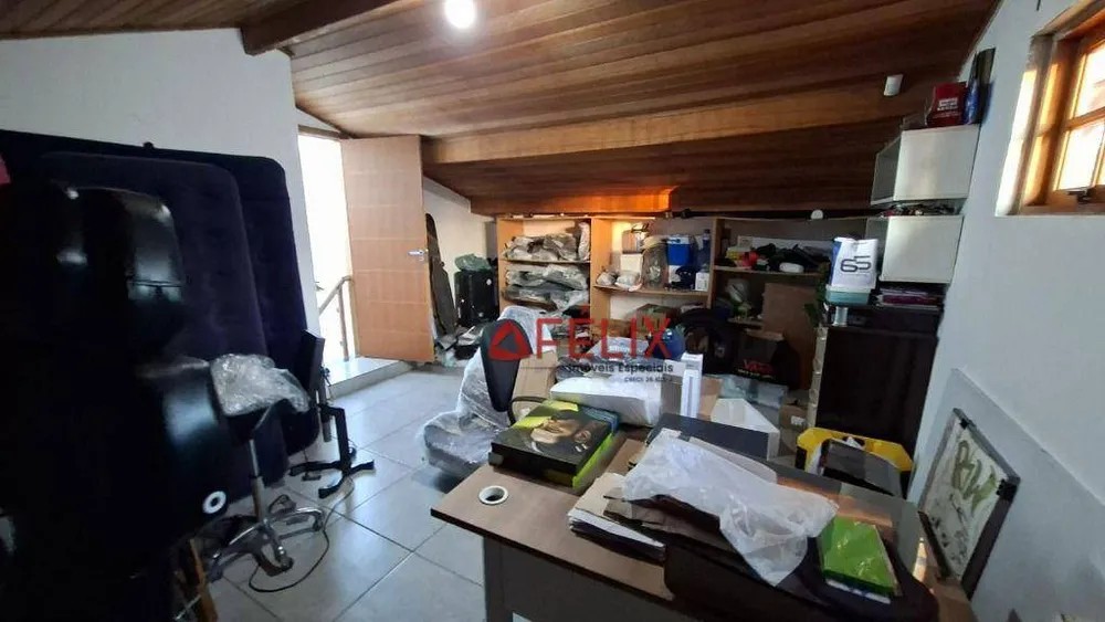 Casa, 4 quartos, 170 m² - Foto 11