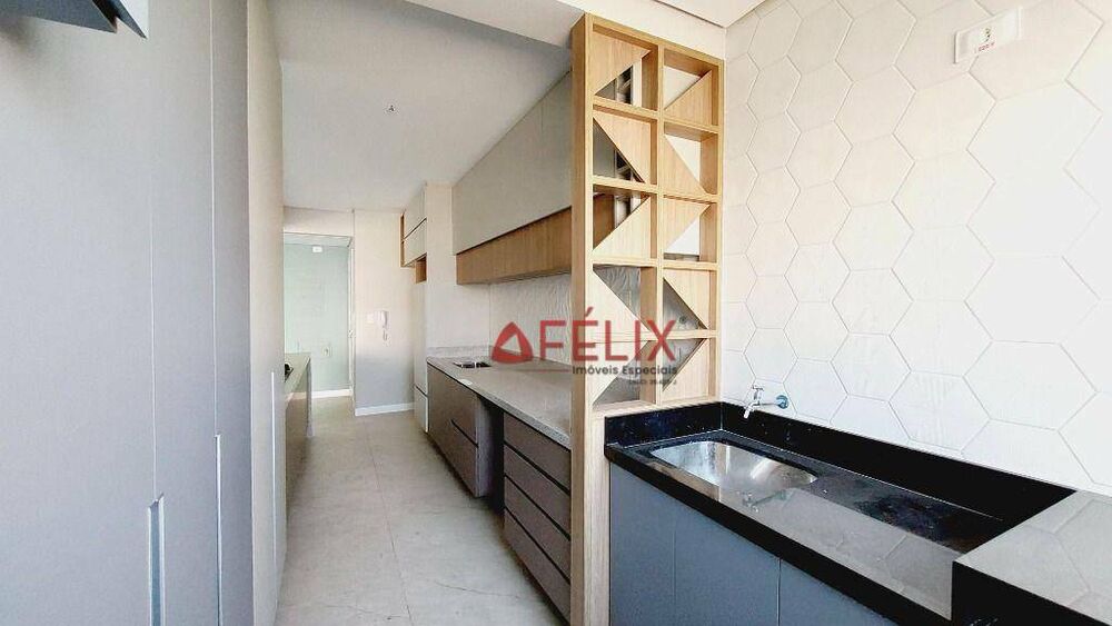 Apartamento, 3 quartos, 130 m² - Foto 2