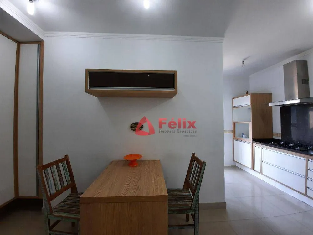 Sobrado, 3 quartos, 280 m² - Foto 4