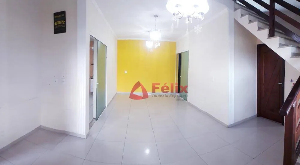 Casa, 3 quartos, 290 m² - Foto 6