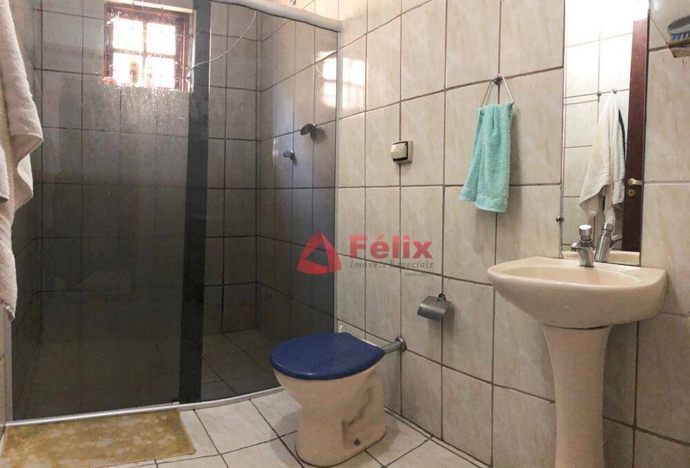 Sobrado, 4 quartos, 248 m² - Foto 2