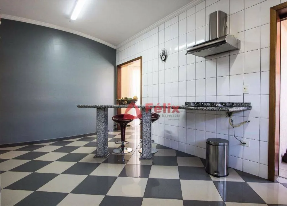 Sobrado, 3 quartos, 330 m² - Foto 7