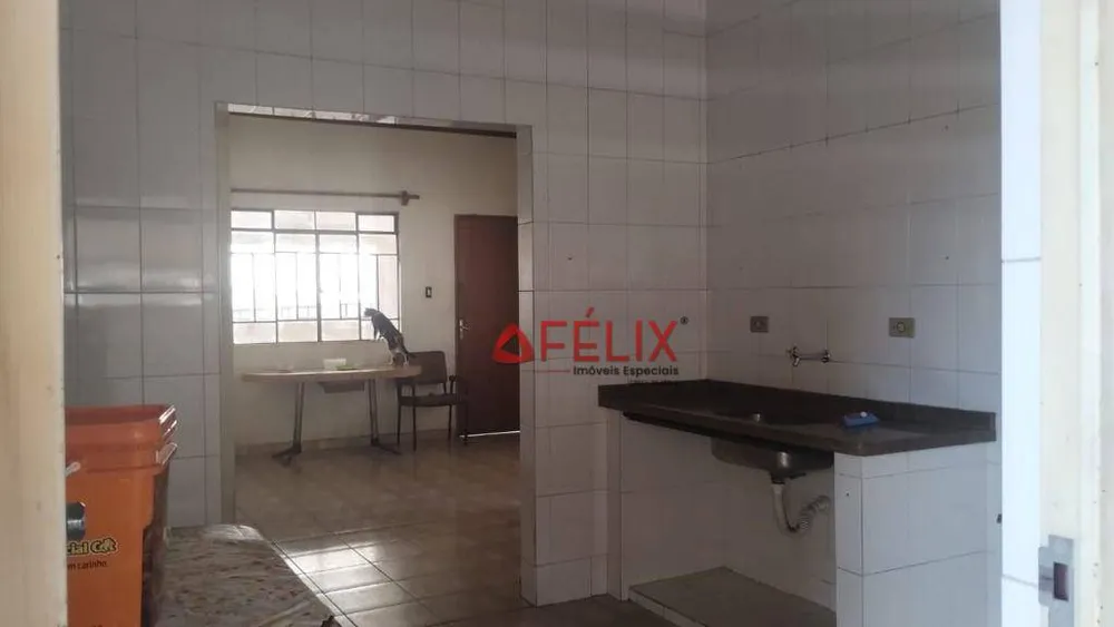 Casa, 3 quartos, 200 m² - Foto 6