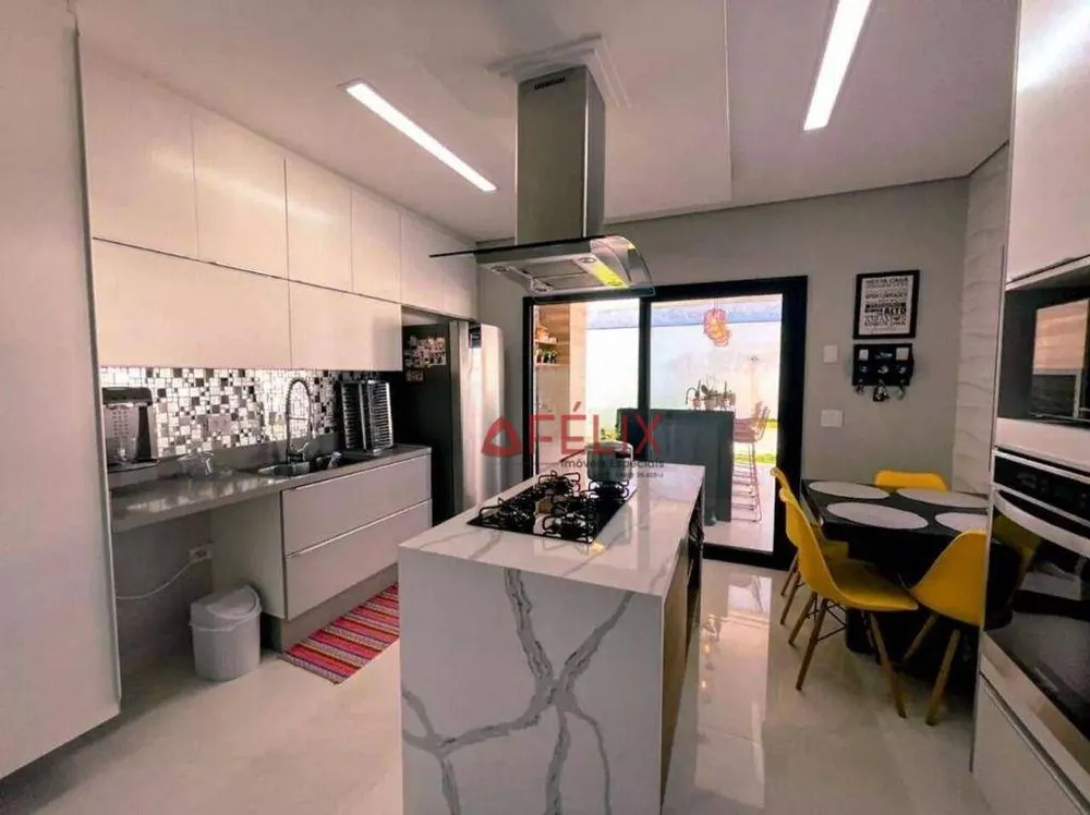 Sobrado, 3 quartos, 328 m² - Foto 6