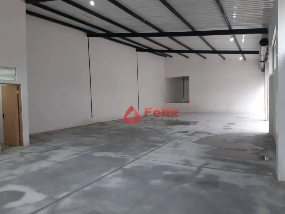 Loja-Salão, 200 m² - Foto 1