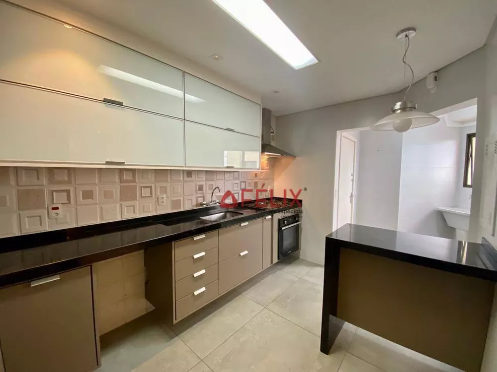 Cobertura à venda com 4 quartos, 221m² - Foto 7