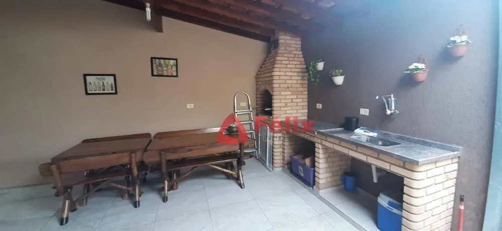 Casa, 3 quartos, 250 m² - Foto 10