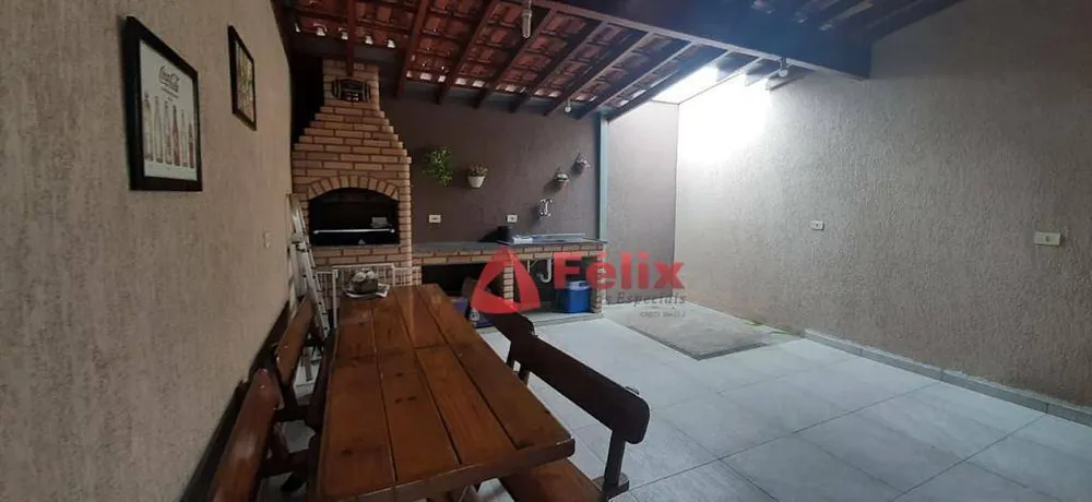 Casa, 3 quartos, 250 m² - Foto 13