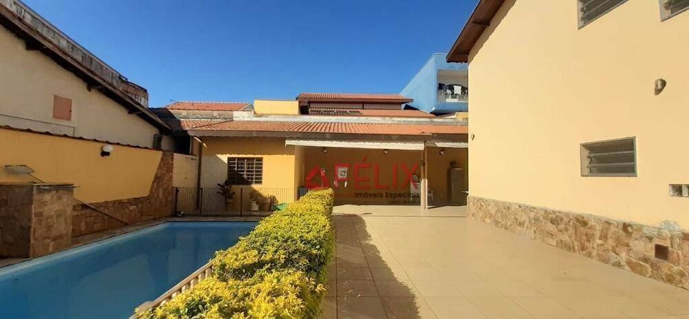 Sobrado, 4 quartos, 349 m² - Foto 2