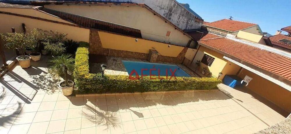 Sobrado, 4 quartos, 349 m² - Foto 1