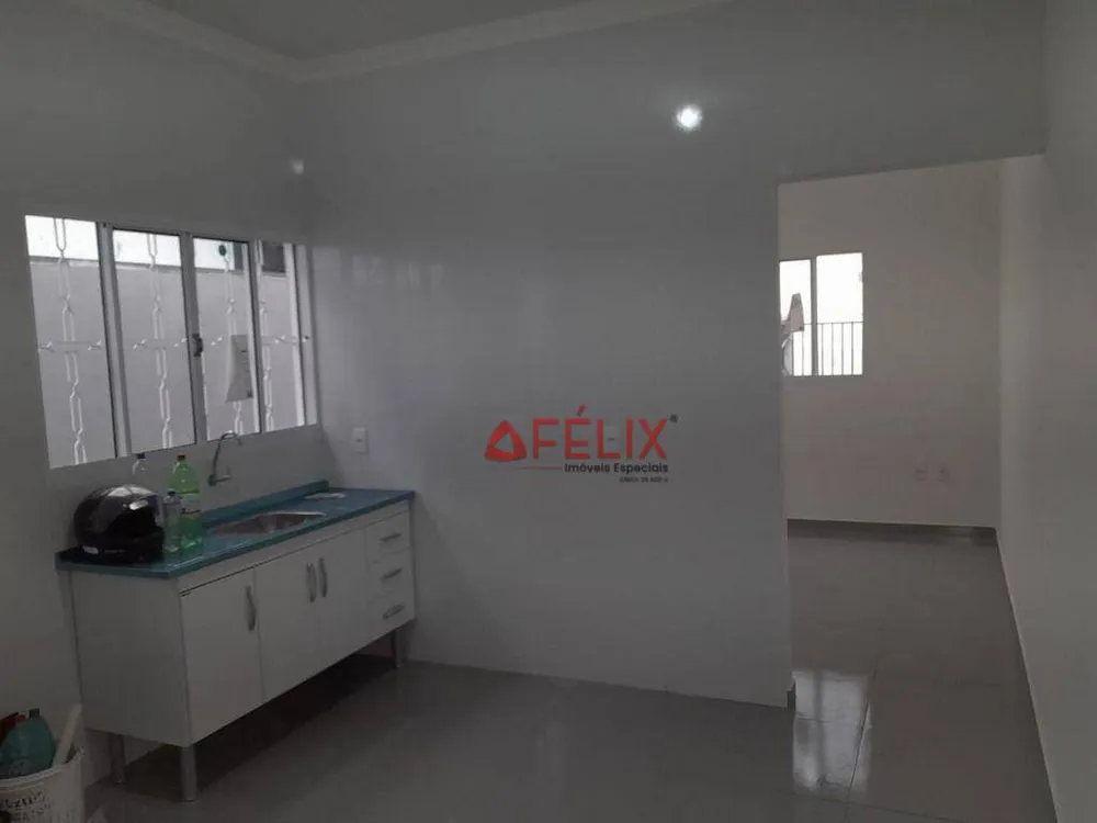 Casa, 2 quartos, 61 m² - Foto 1