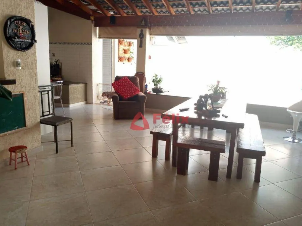Sobrado, 3 quartos, 270 m² - Foto 14