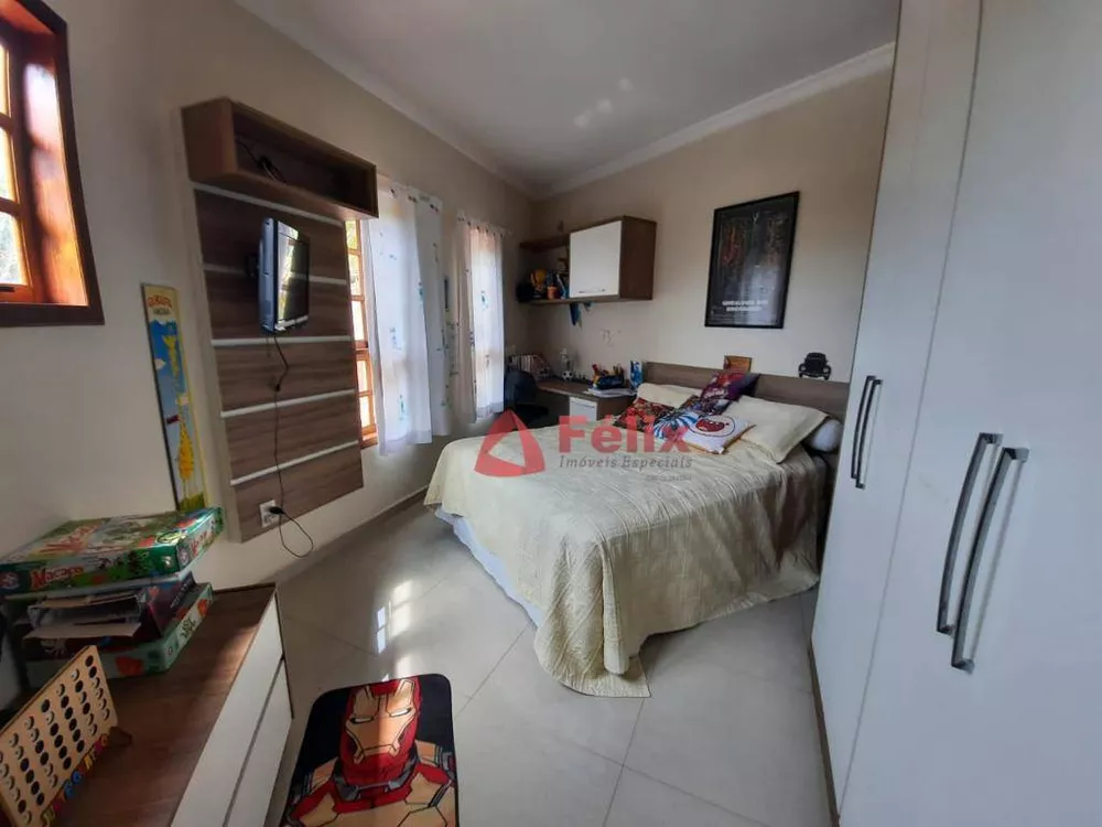 Sobrado, 3 quartos, 272 m² - Foto 4