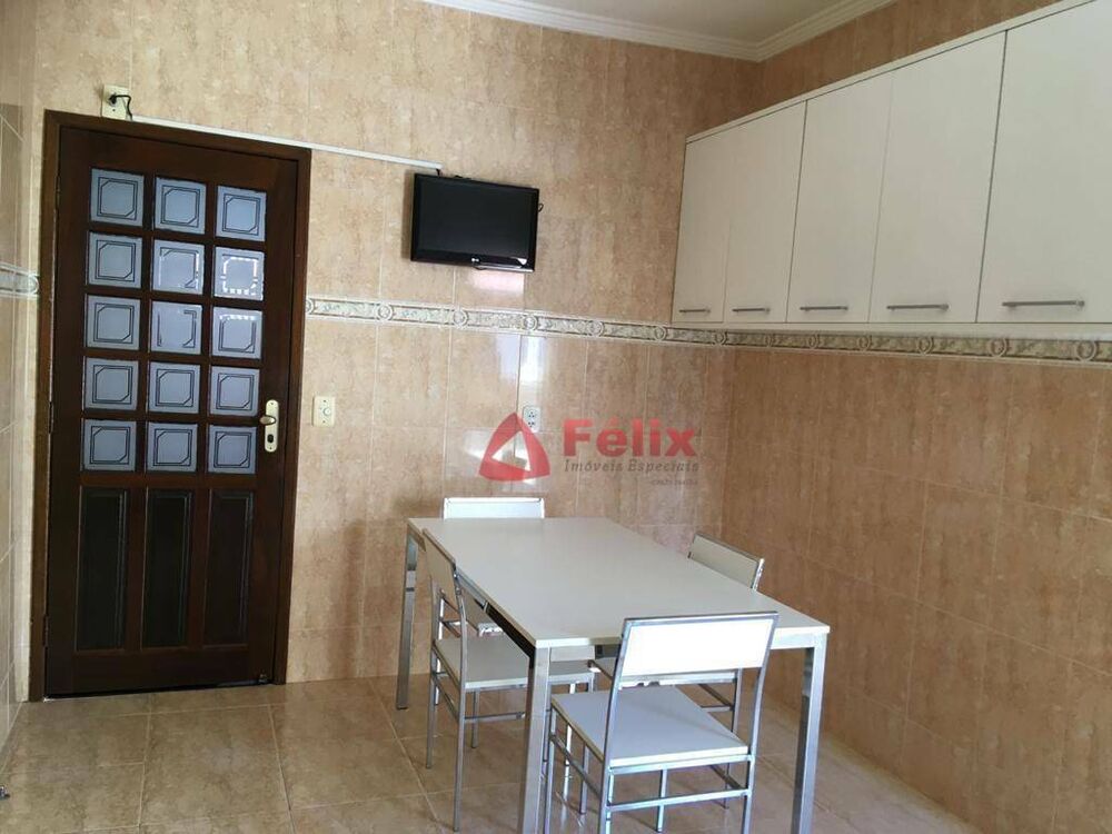 Casa, 3 quartos, 108 m² - Foto 4