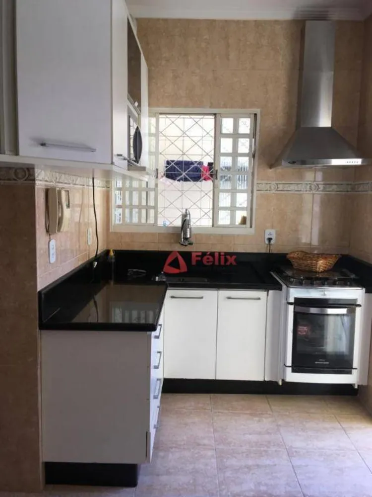 Casa, 3 quartos, 108 m² - Foto 1