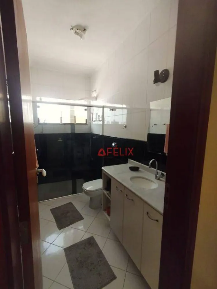 Casa, 3 quartos, 220 m² - Foto 10