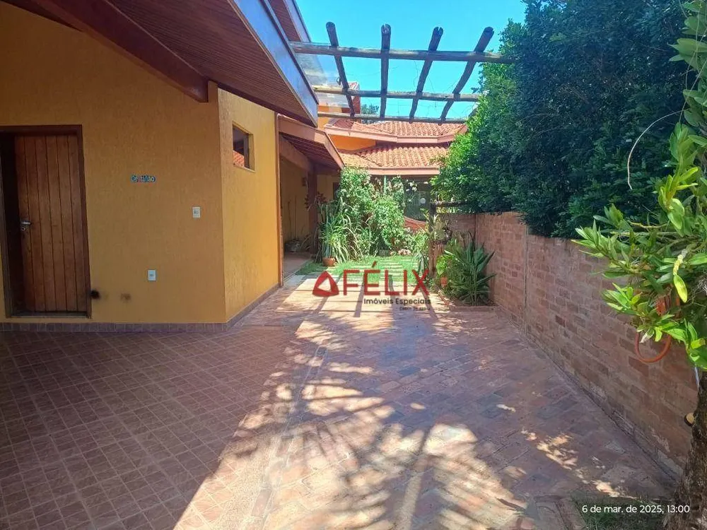Casa, 3 quartos, 220 m² - Foto 4