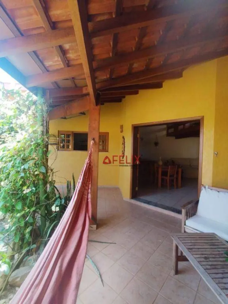 Casa, 3 quartos, 220 m² - Foto 2
