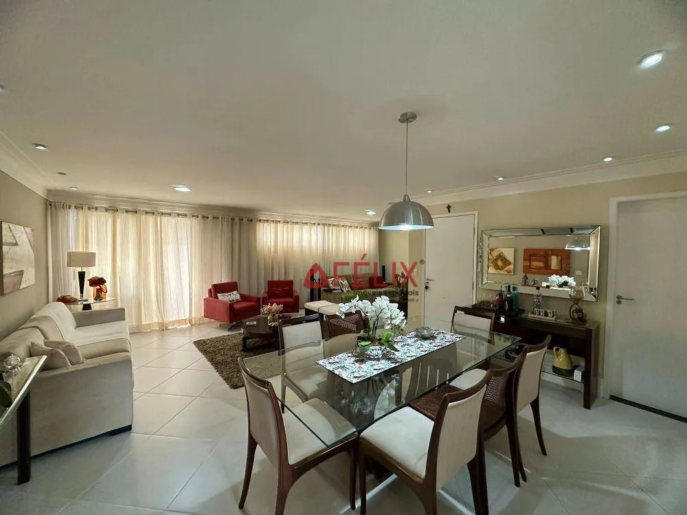 Apartamento, 3 quartos, 162 m² - Foto 1