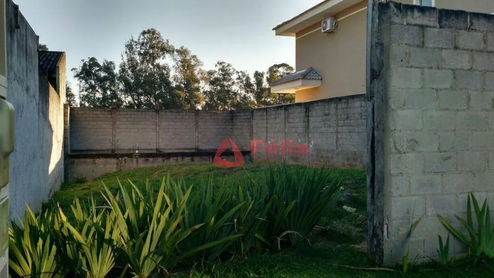 Loteamento e Condomínio, 250 m² - Foto 1