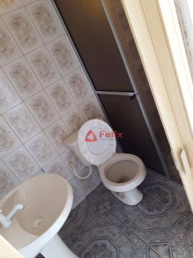 Casa, 4 quartos, 150 m² - Foto 1