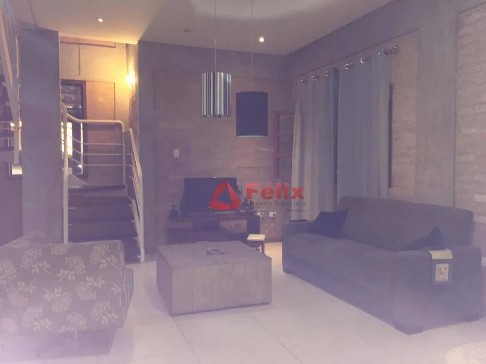 Sobrado, 3 quartos, 340 m² - Foto 2