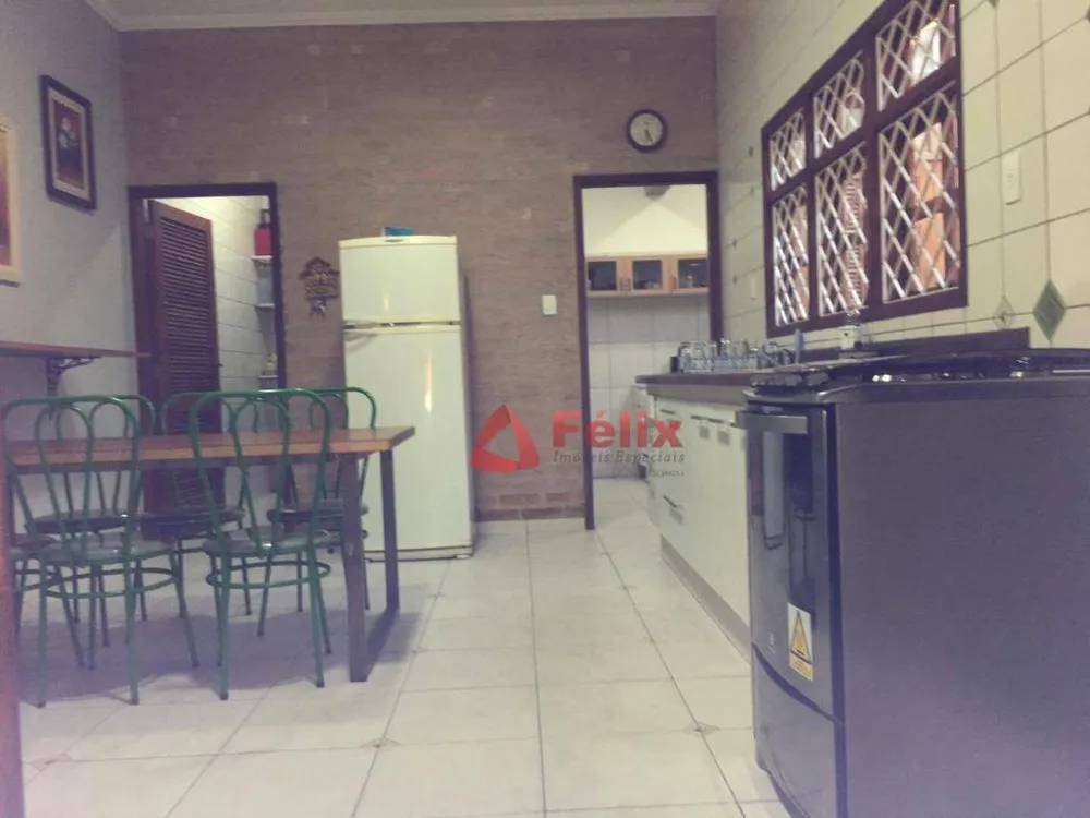 Sobrado, 3 quartos, 340 m² - Foto 3