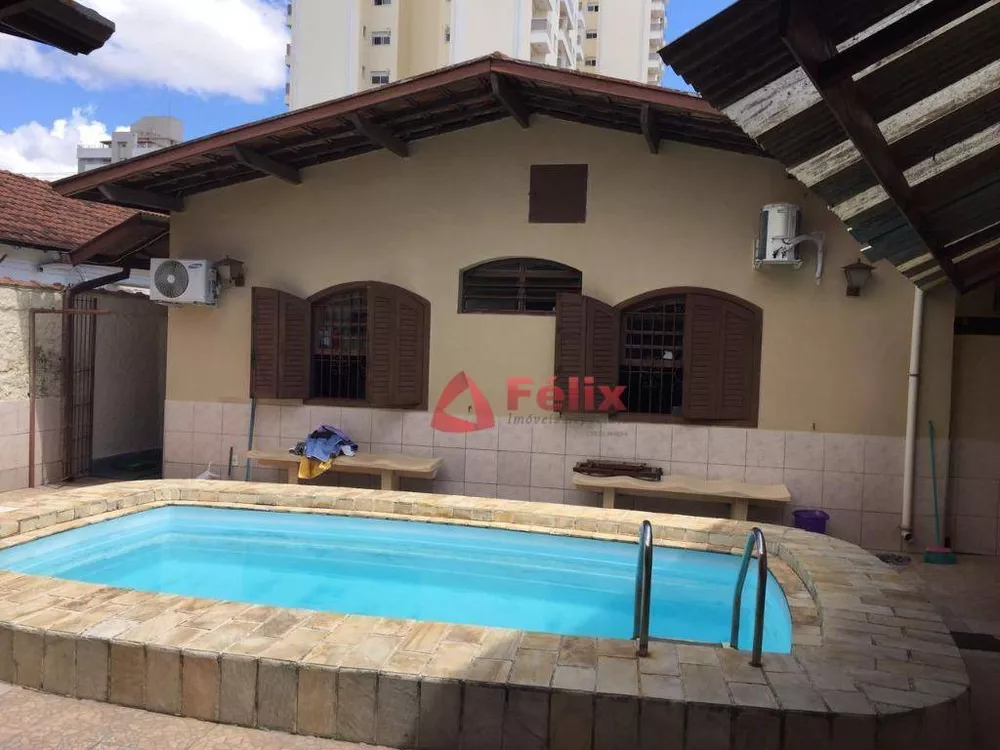 Casa, 5 quartos, 390 m² - Foto 1