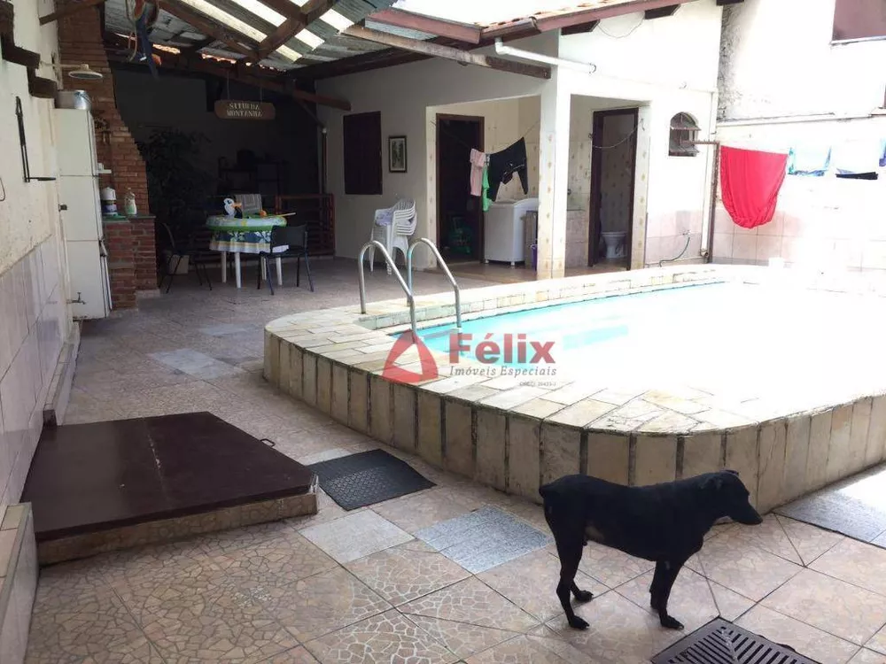 Casa, 5 quartos, 390 m² - Foto 2