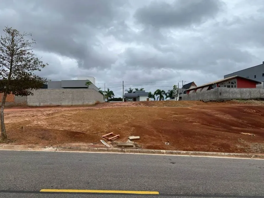 Loteamento e Condomínio, 275 m² - Foto 1
