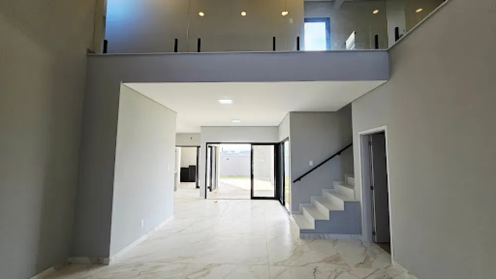 Sobrado, 3 quartos, 302 m² - Foto 2